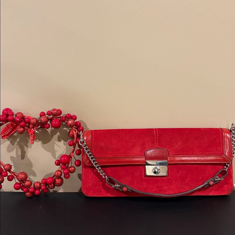 Coach Legacy Red Suede
Convertible Clutch Shoulder
Bag RARE!!